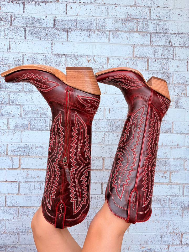 Women's Ariat Red Casanova XToe Boots