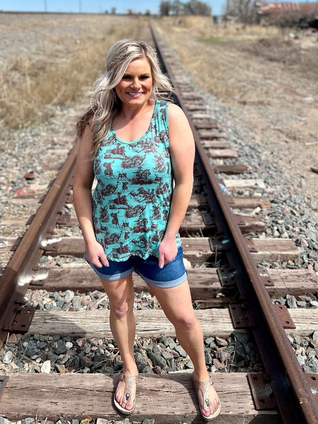 Whistlin' Dixie Top | gussieduponline