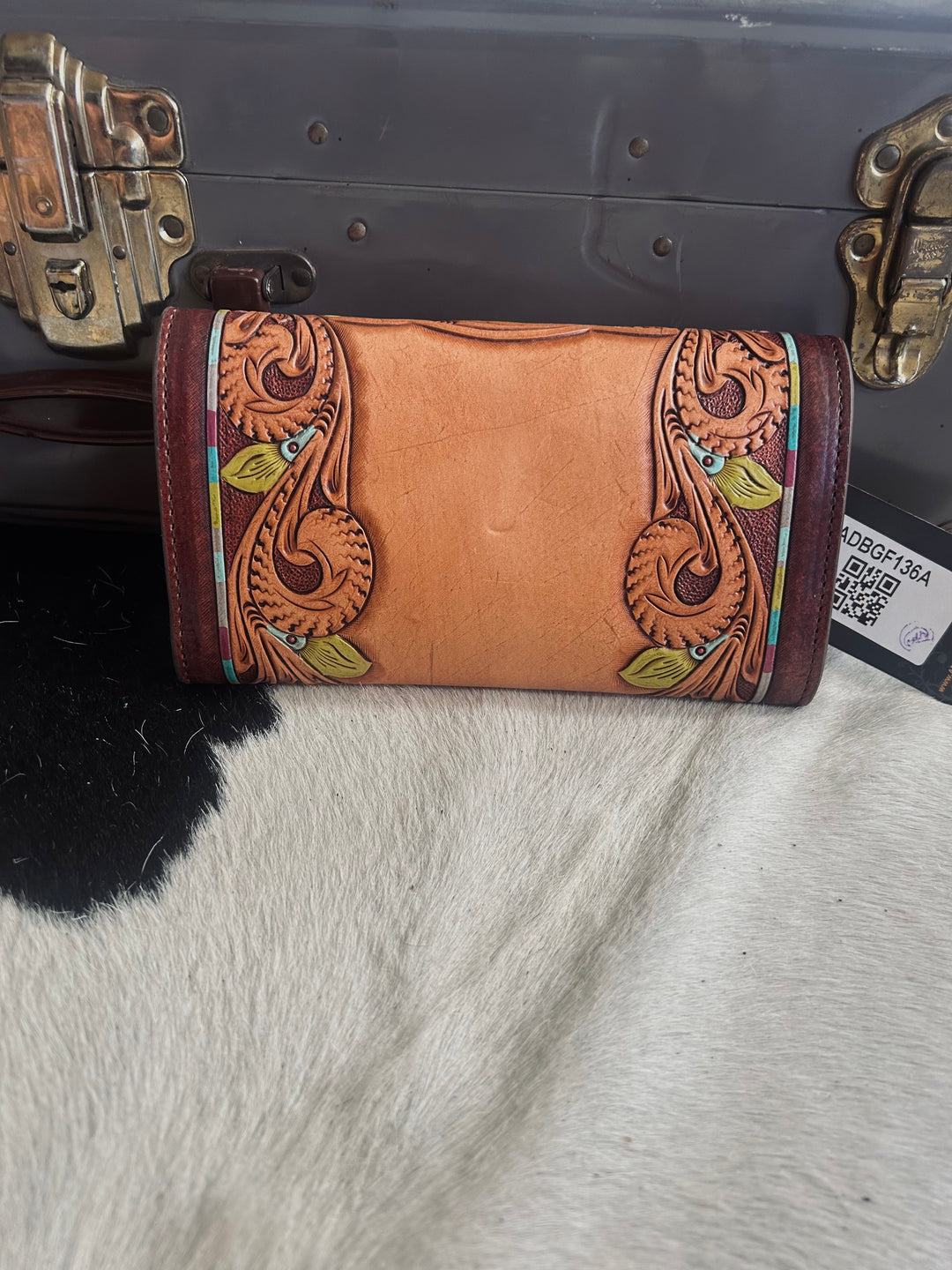 American Darling Blooming Darling Crossbody Wallet