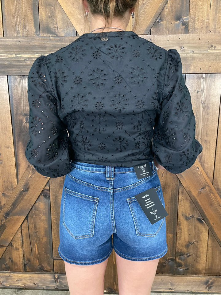 Black Stretch Pearl Snap Elastic Cuff V-Neck Eyelet Floral Bodysuit