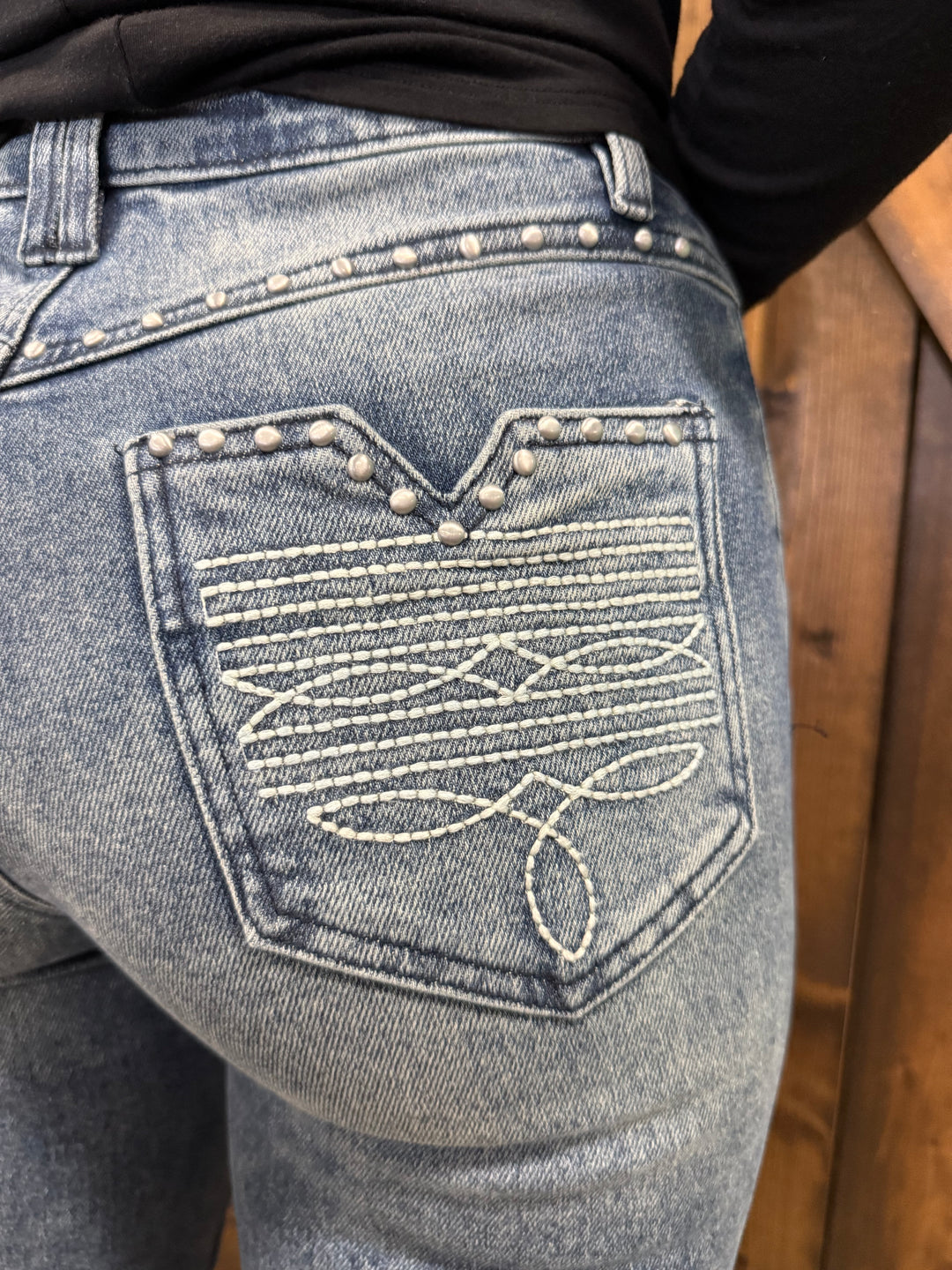 L&B Mid Wash Cuffed High Rise Studded Pocket Jeans