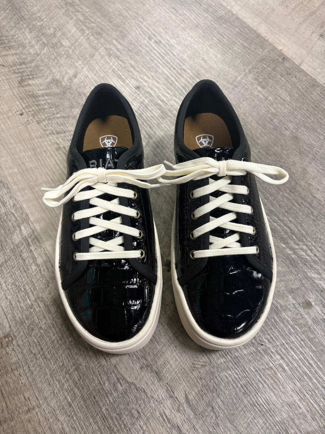 Women's Ariat Skylar Luxe Caviar Croc Print Shoes