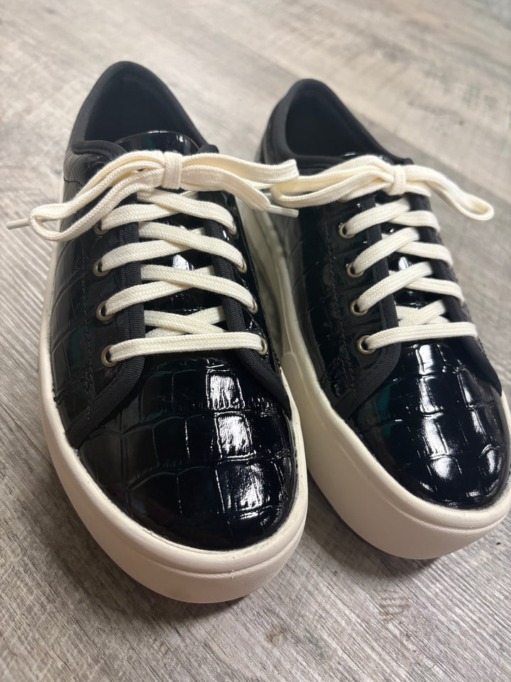 Women's Ariat Skylar Luxe Caviar Croc Print Shoes