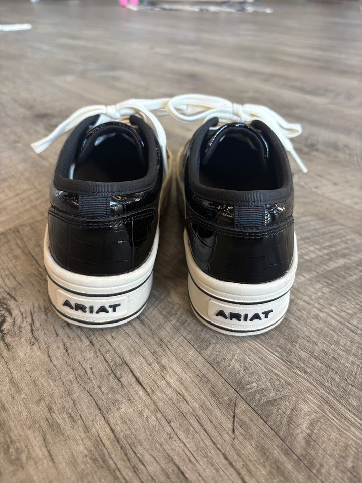 Women's Ariat Skylar Luxe Caviar Croc Print Shoes