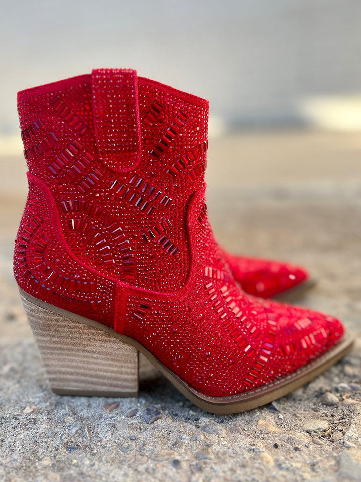 Red Maze of Life Boots | gussieduponline
