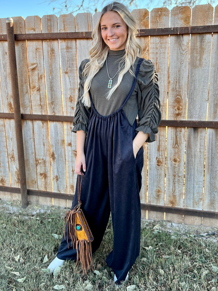 Black Velvet Cover-Somes | gussieduponline