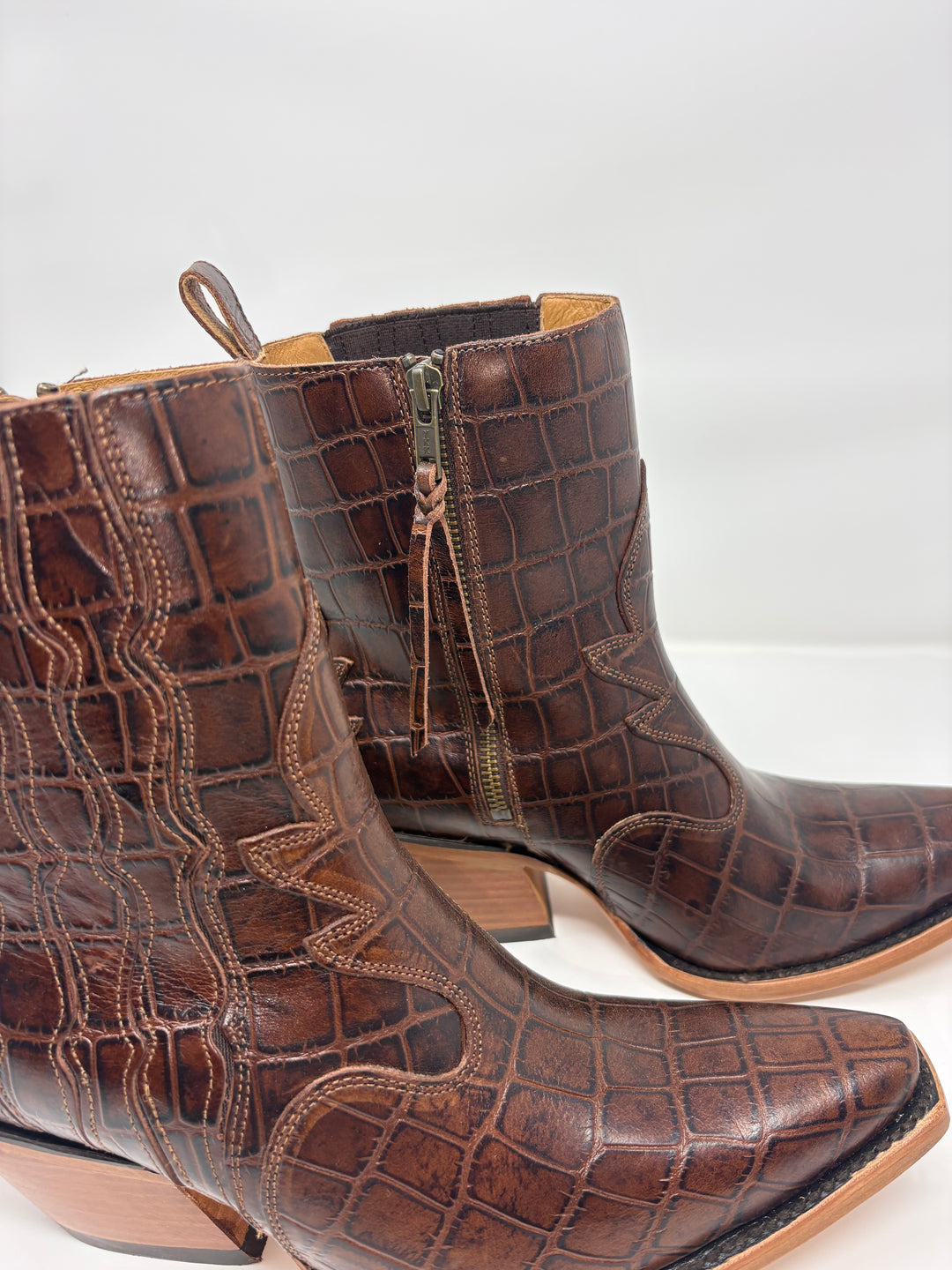 Ariat Women's Jade Luxe Espresso Croc Booties