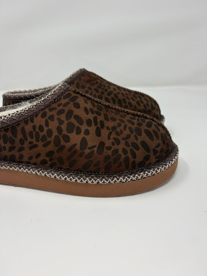Very G Georgina Tan Leopard Slippers