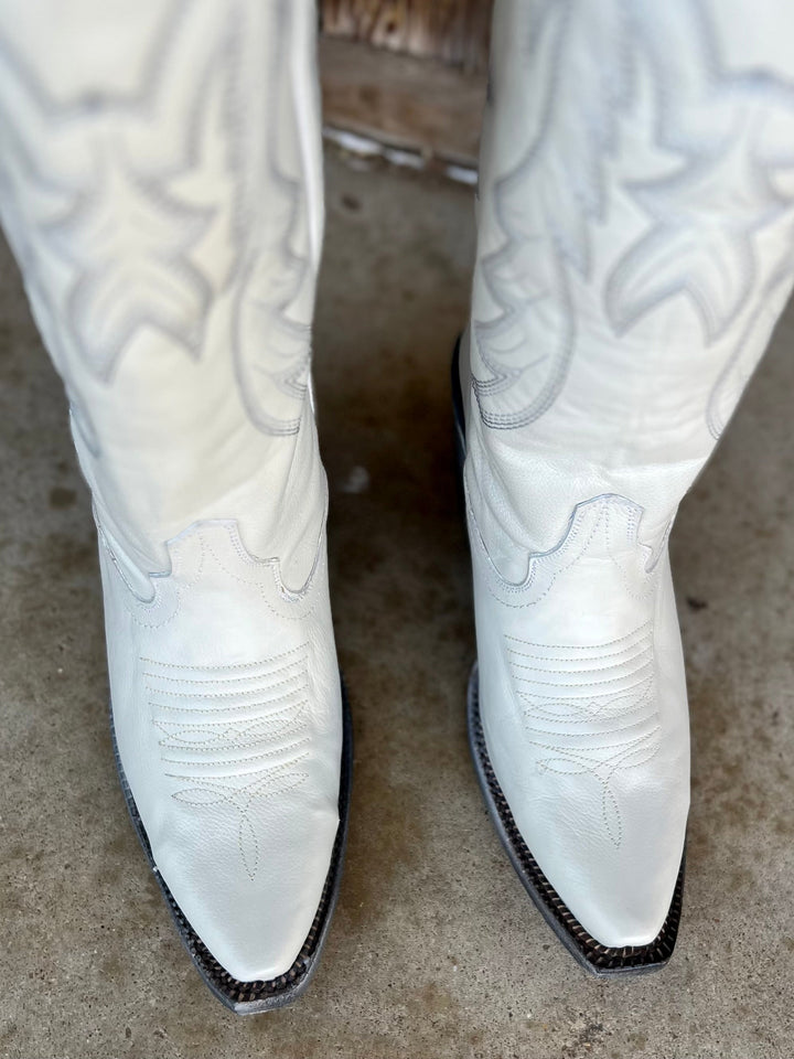Tanner Mark White Knee High Boots | gussieduponline