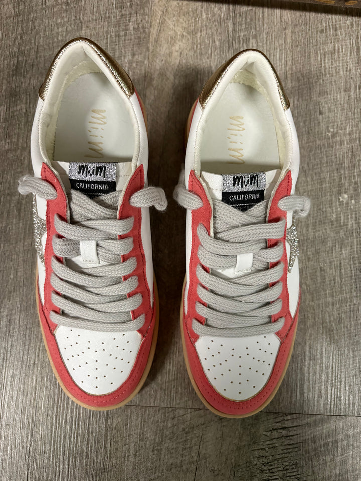 Avery Brick Red Star Sneakers