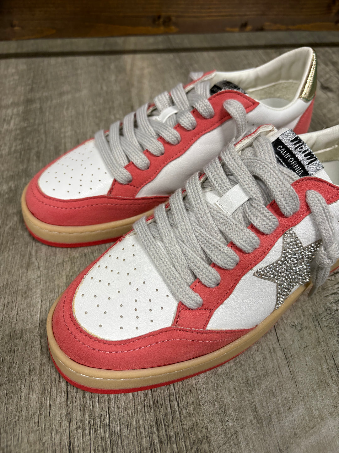 Avery Brick Red Star Sneakers