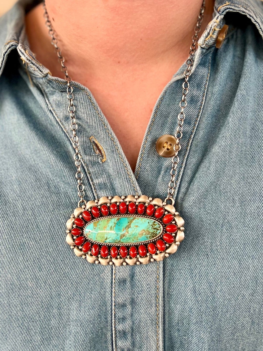 Queen Mother Navajo Turquoise Sterling Silver Necklace | gussieduponline