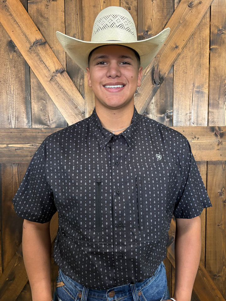 MENS Ariat Venttek Outbound Short Sleeve Black Shirt