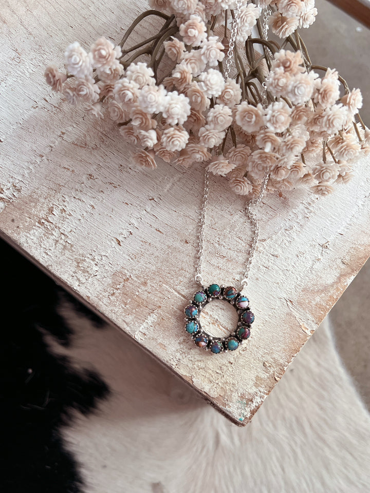 Revolves Around the Stones Necklace | gussieduponline