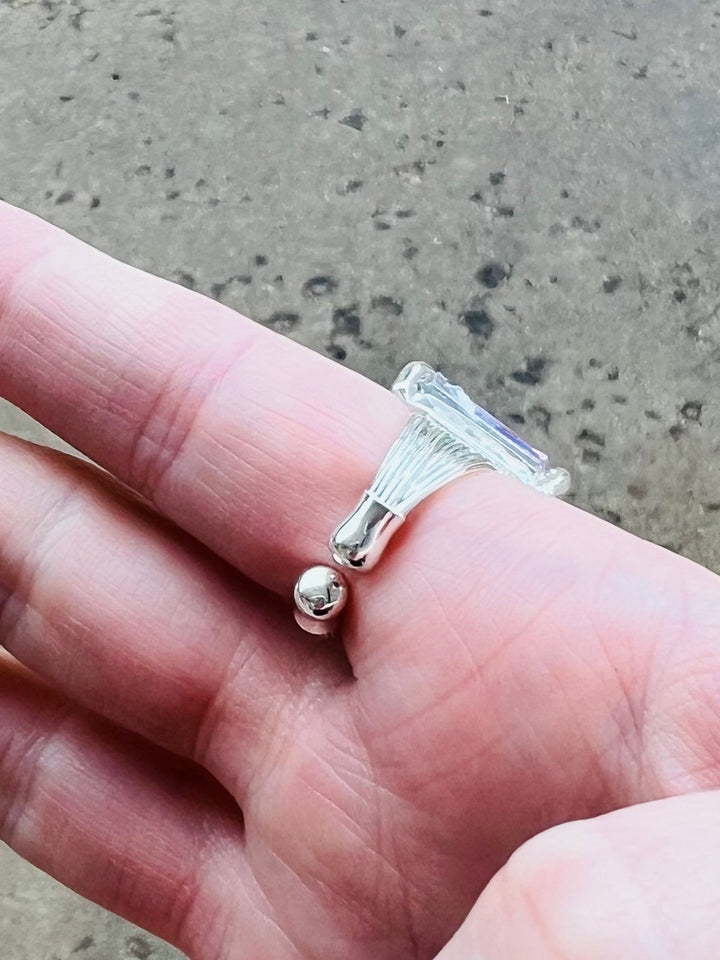 Can't Stop Staring Ring | gussieduponline