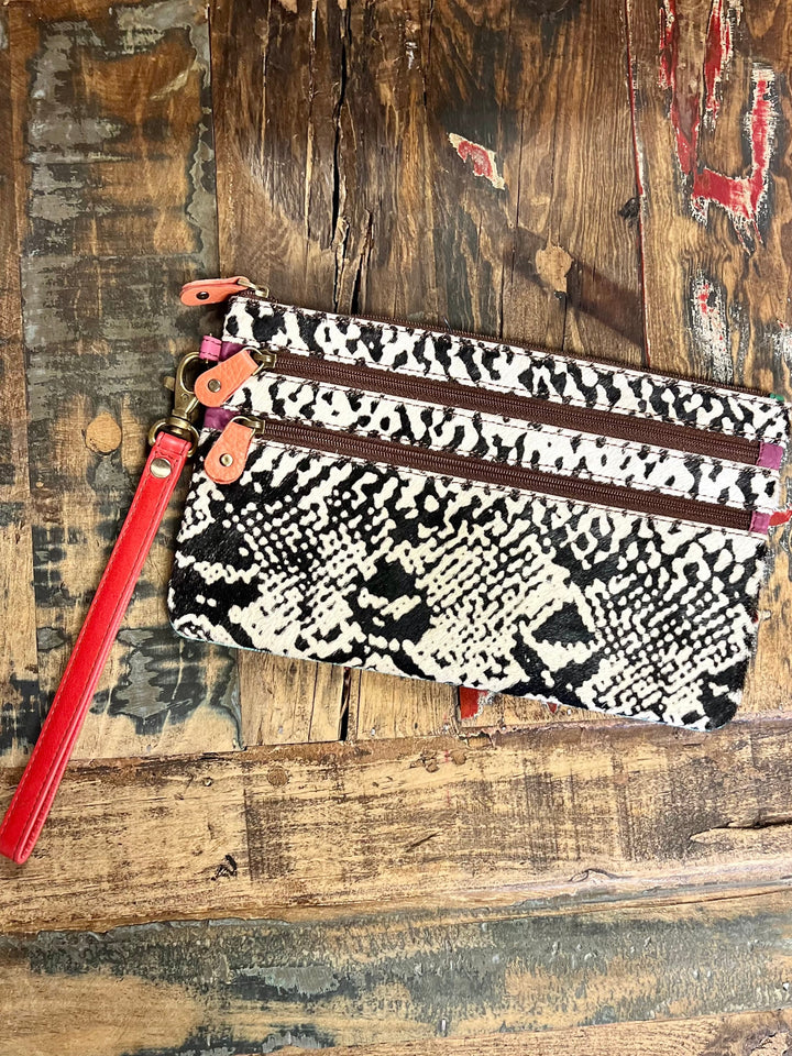 Vance Triple Zip Leather Wristlet- 3 colors | gussieduponline