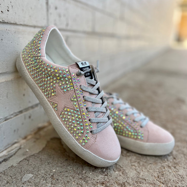 Highlight Of My Outfit Sneakers | gussieduponline