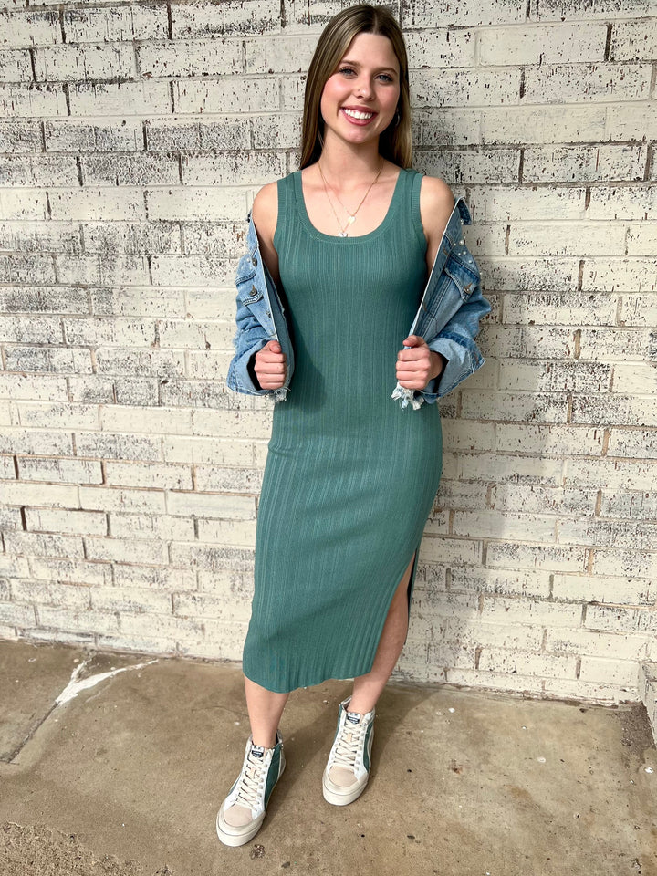 She's A Brick House Dress - 2 Colors | gussieduponline