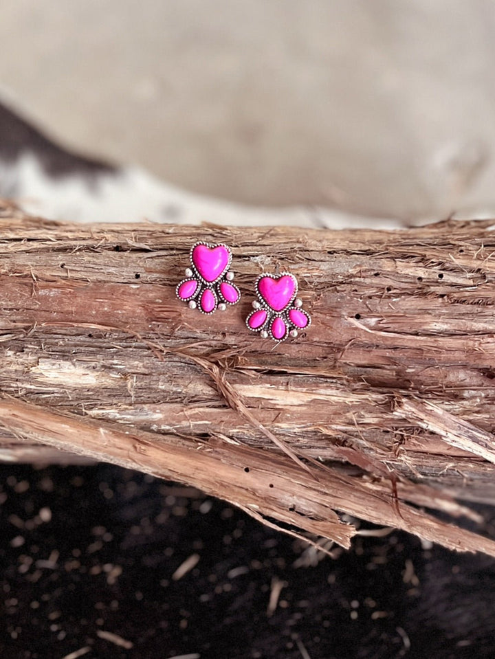 Western Style Stone Heart Post Earrings - 3 Colors Available | gussieduponline