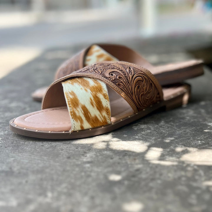 Mukluk Western Hand Tooled Sandals | gussieduponline