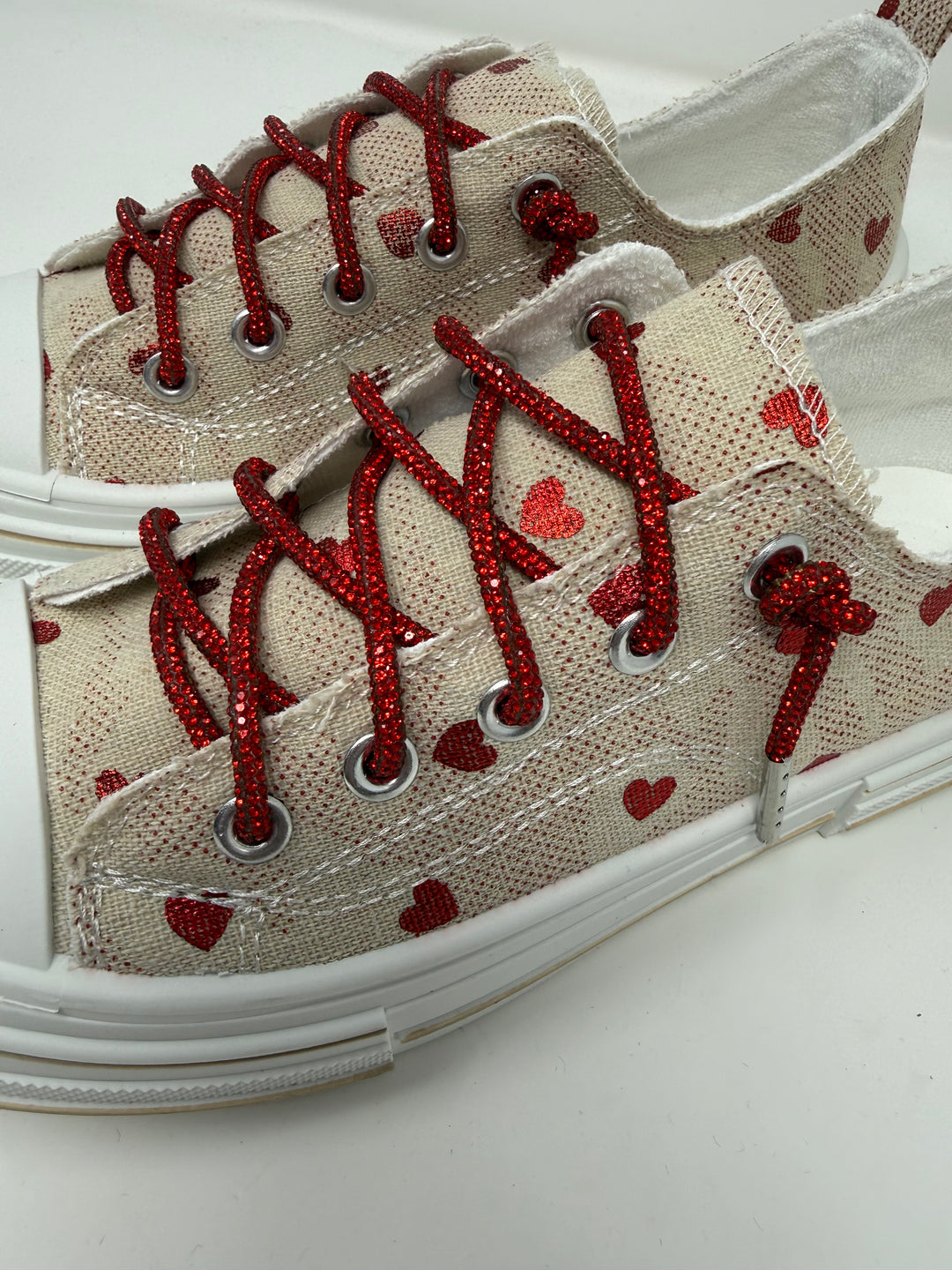 Aman Natural & Red Heart Sneakers*