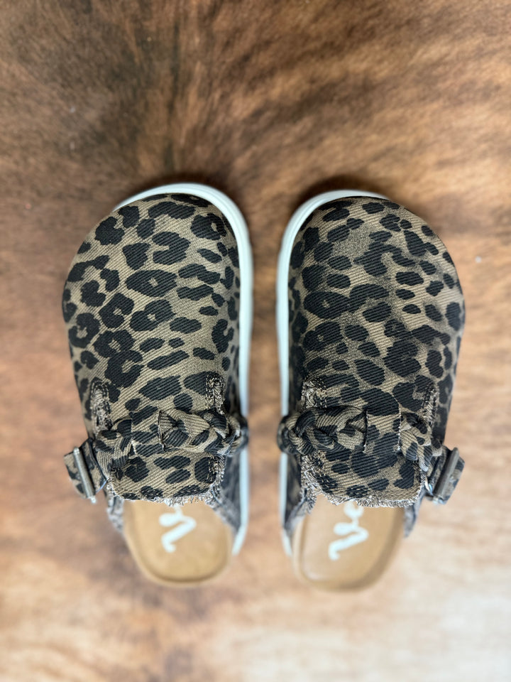 Very G Leopard Cassie Platform Clogs