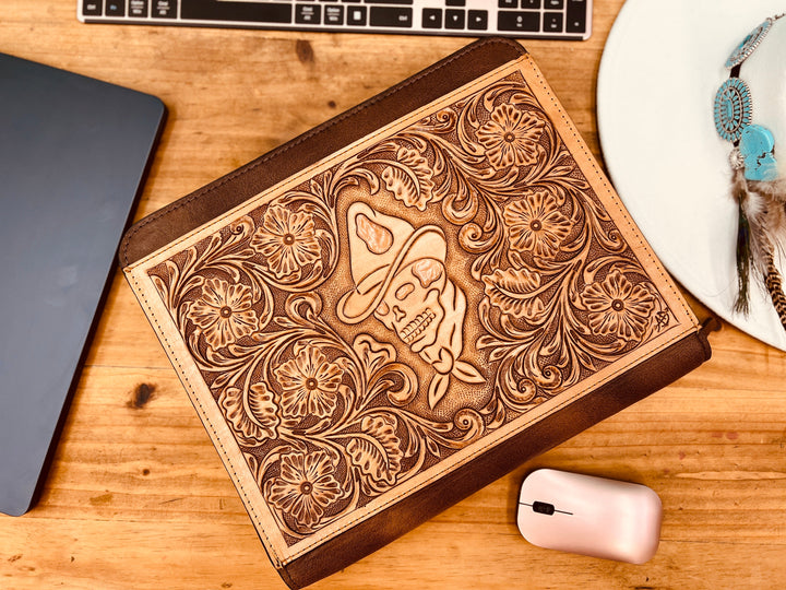 Darlin' Dead In His Tracks Portfolio | gussieduponline