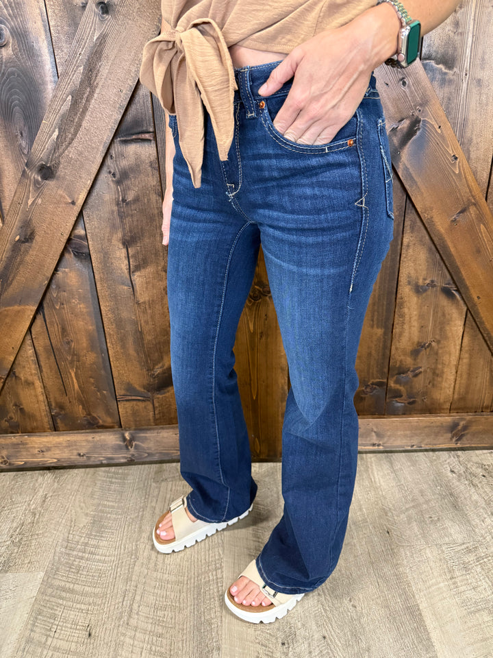 Ariat Women's Perfect Rise Katie Straight Flare Jeans
