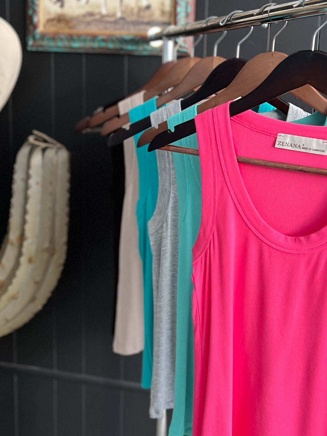 Zenana Ribbed Scoop Neck Tank Top