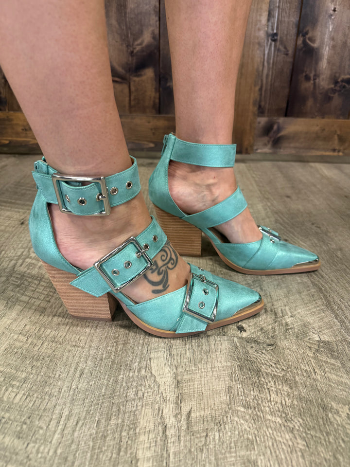 MiiM Pointed Toe Hollow Out Turquoise Hendrix Sandals