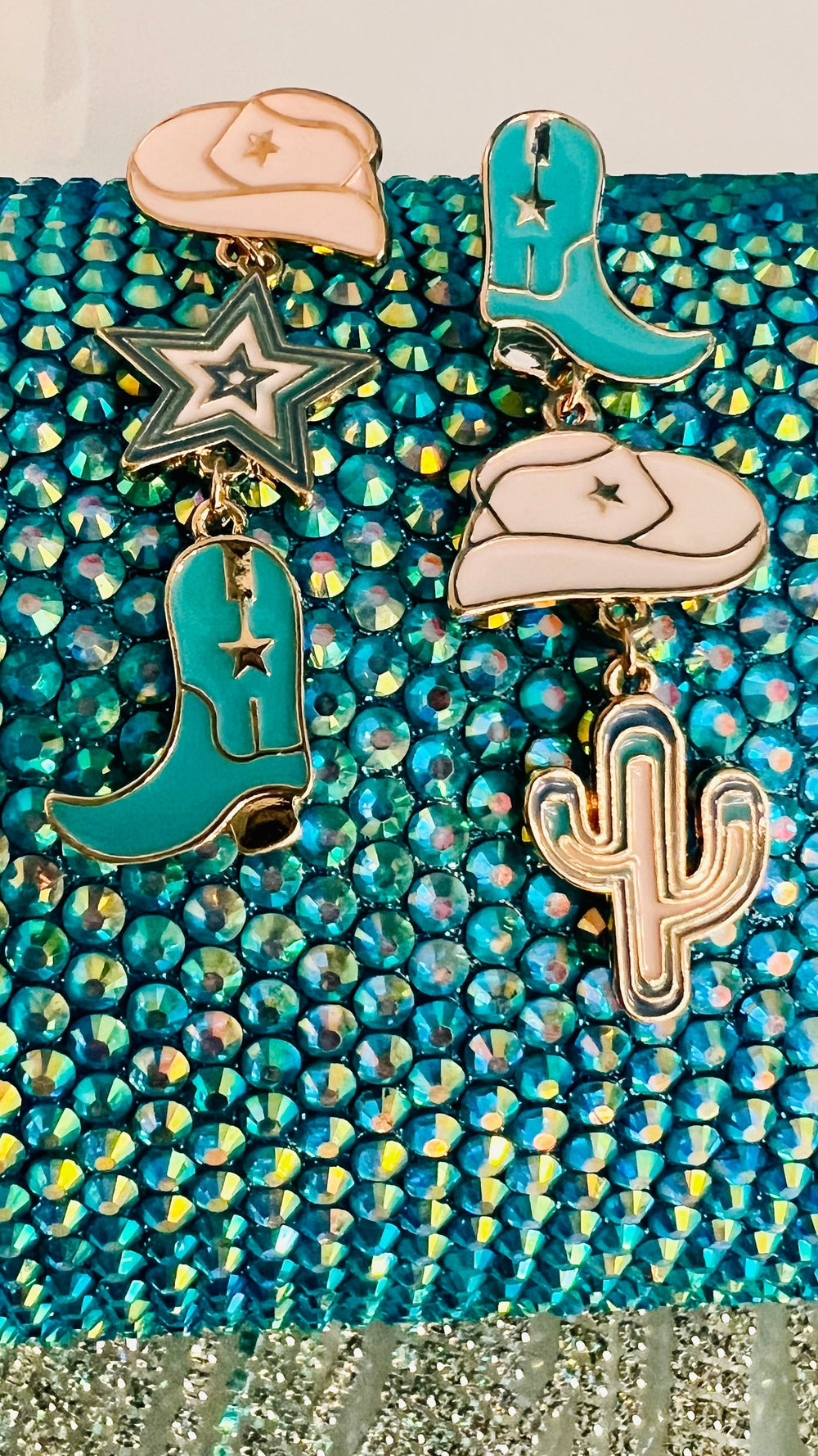 Dangling Western Turquoise Earrings | gussieduponline