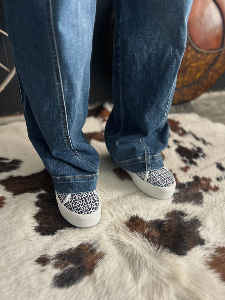 Judy Blue High Rise Medium Wash Wide Leg Trouser*