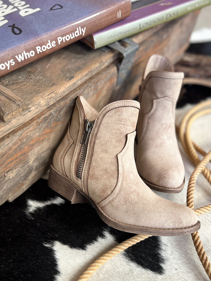 Muddy Mississippi Booties | gussieduponline
