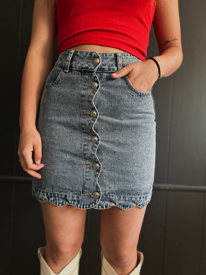 Scallop Buttoned Front Denim Skirt*