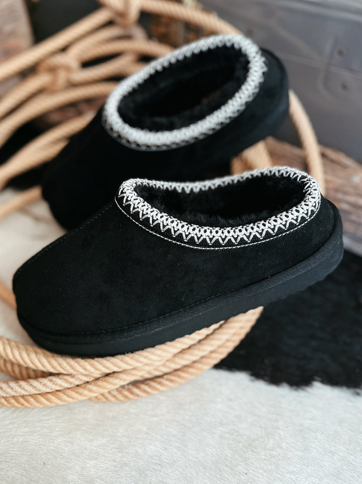 Very G Black Sparks Fuzzy Slippers | gussieduponline