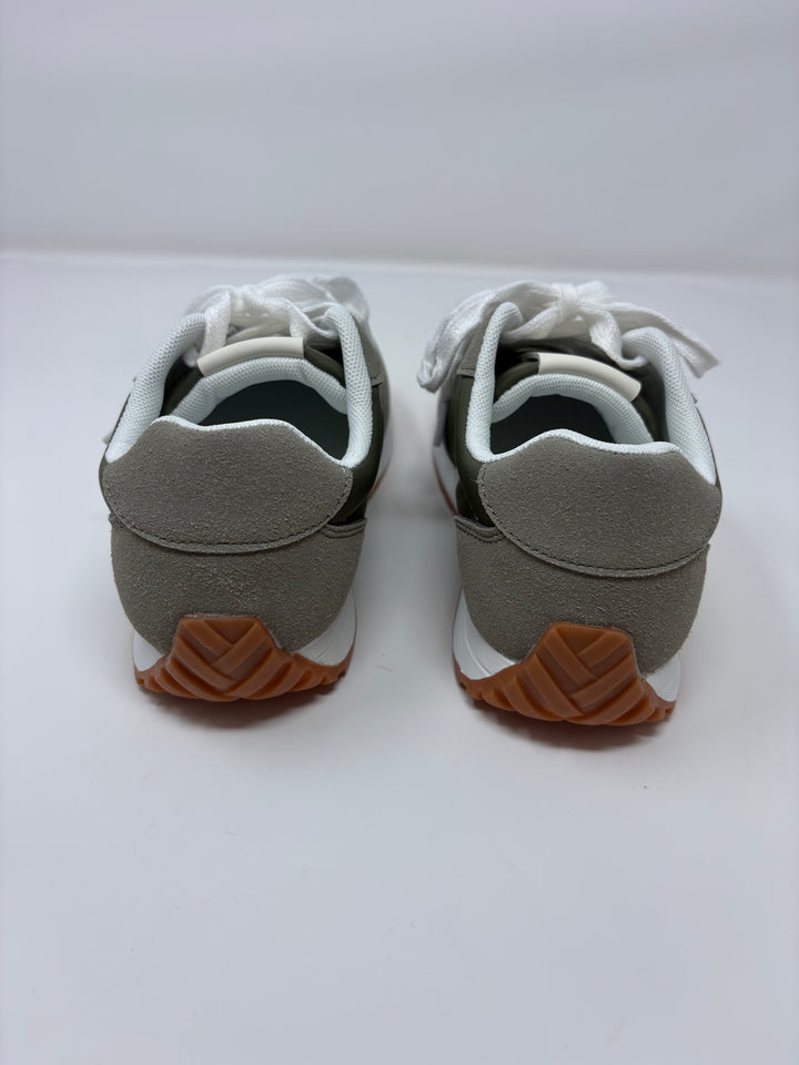 Very G Joel Olive Sneakers