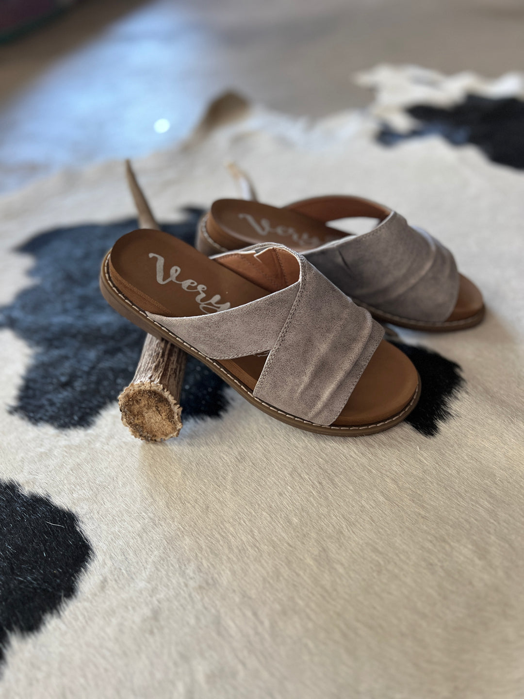 Very G Jolene Grey Sandals