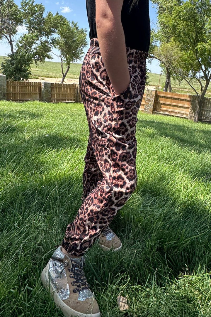 KIDS Sterling Kreek Hear Me Roar Joggers