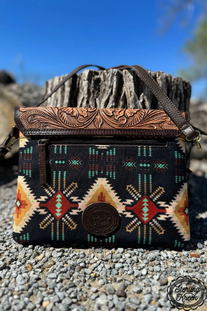 Sterling Kreek Horseshoe Bay Crossbody Bag | gussieduponline