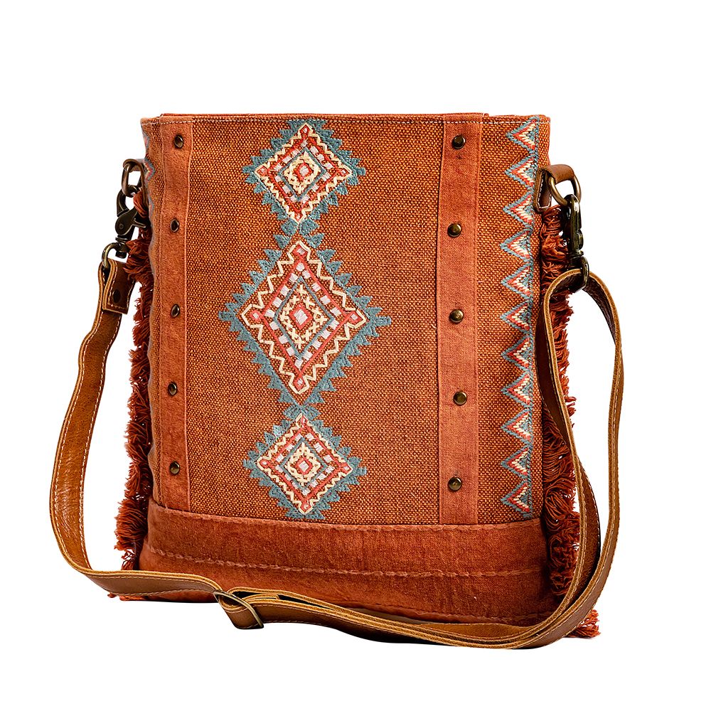 Diamond Trail Shoulder Bag | gussieduponline