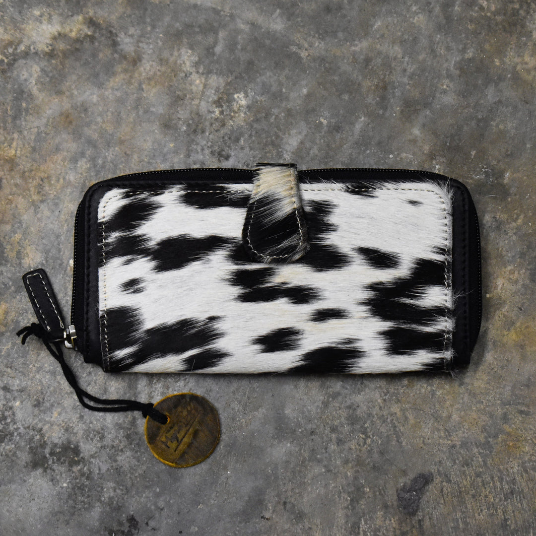 Cookies And Cream Wallet | gussieduponline