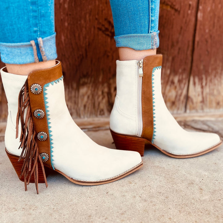 Gizelle Fringe Boots | gussieduponline