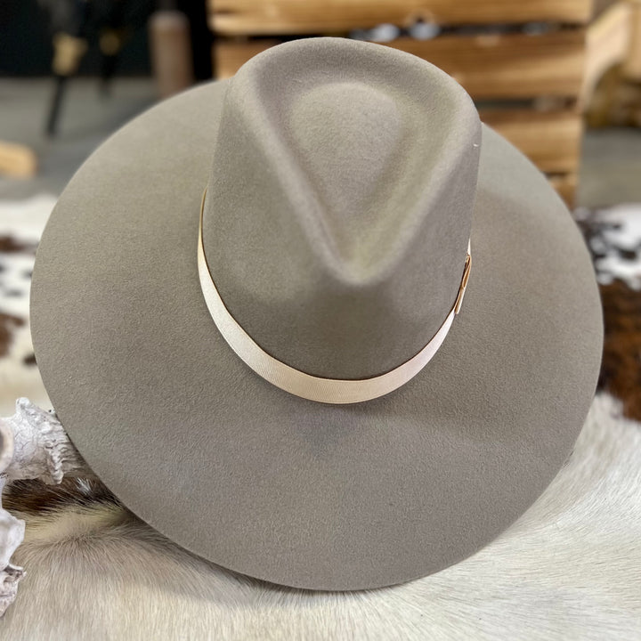 Mushroom Tip Your Hat | gussieduponline