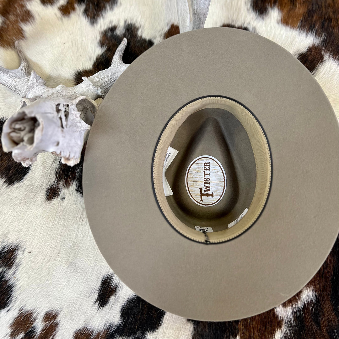 Mushroom Tip Your Hat | gussieduponline