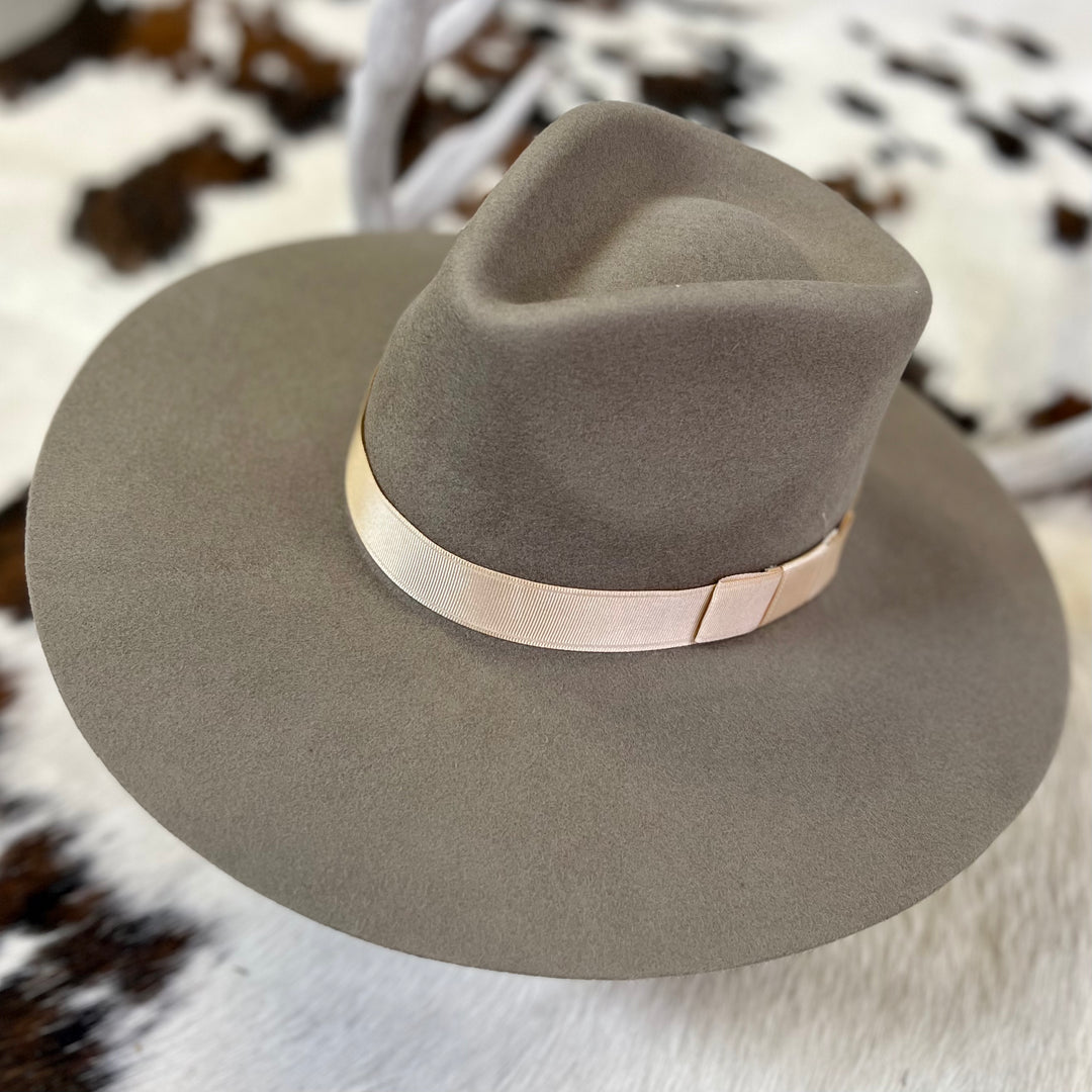 Mushroom Tip Your Hat | gussieduponline